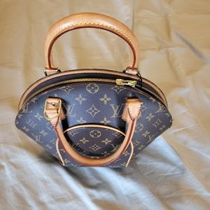 LOUIS VUITTON Monogram Ellipse PM